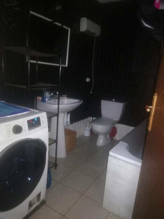 Appartement La Bernardine Au Coeur Du Jura Orgelet Luaran gambar
